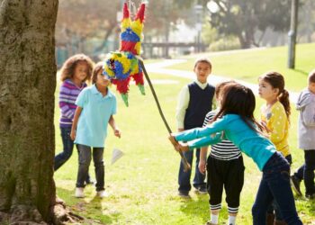 Como fazer pinhata: tutoriais fáceis com passo a passo para não errar mais