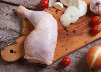 Como desossar frango: 5 técnicas fáceis com passo a passo