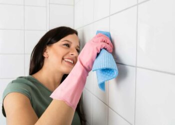 Como tirar rejunte de banheiro: diversos tutoriais e dicas eficazes