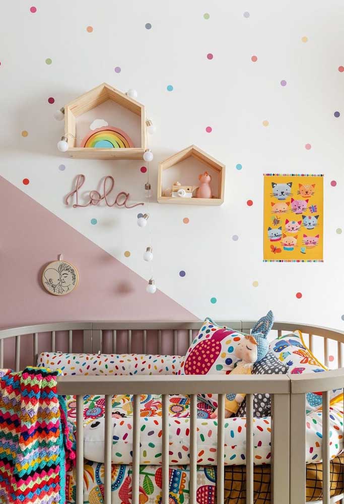 Enfeites para quarto de bebê feminino coloridos e cheios de charme