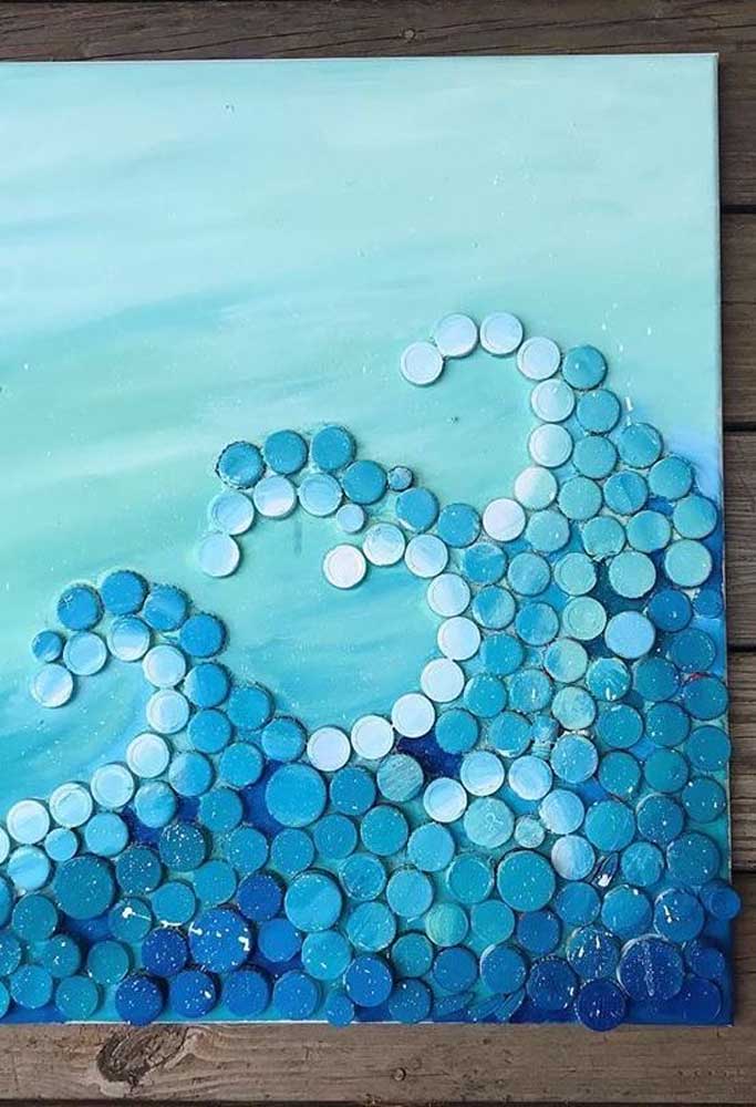 Artesanato com tampinhas de garrafa pet: como uma onda no mar...