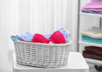 Como lavar sutiã: descubra como lavar cada tipo sem cometer erros