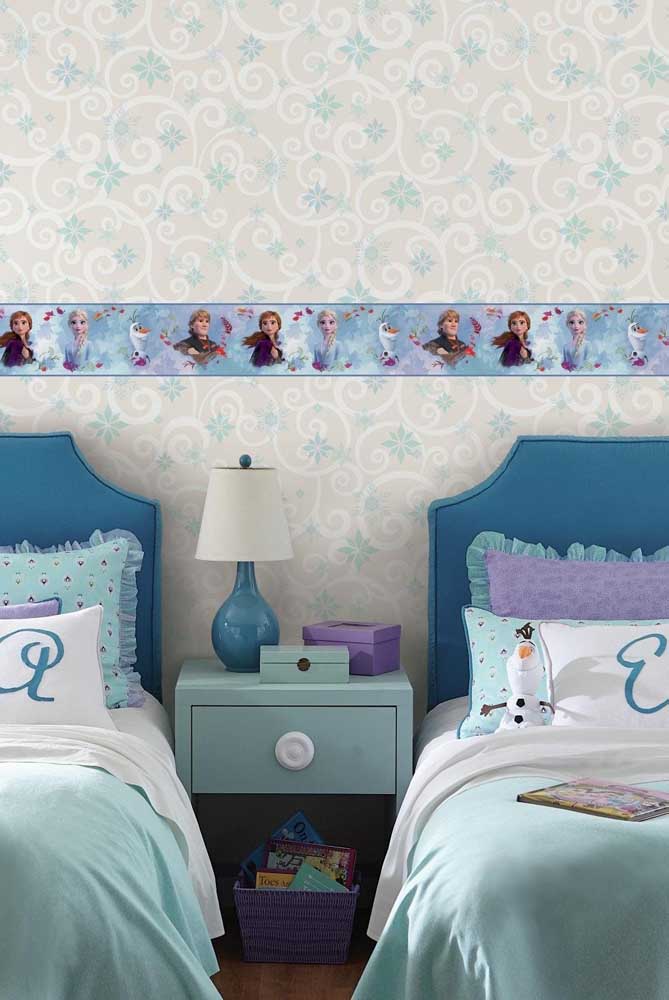 Quarto da Frozen para irmãs: aposte na pintura da cabeceira das camas para entrar no tema do filme