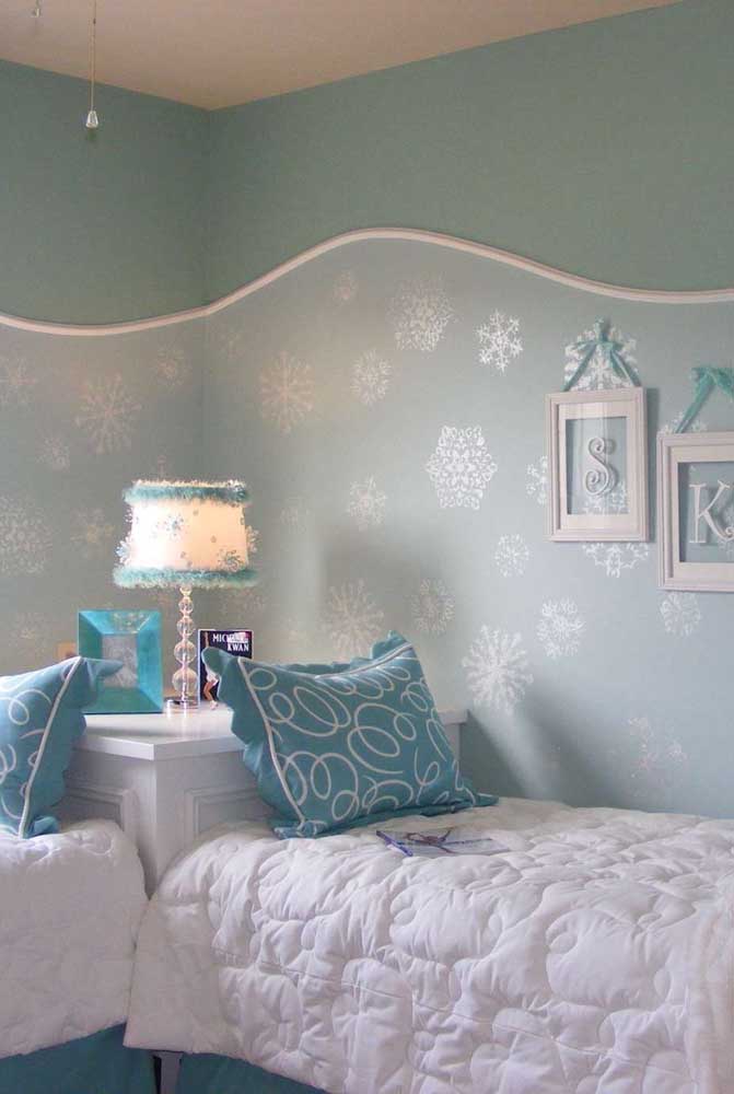 Decoração de quarto da Frozen para duas irmãs. Igual ao filme!