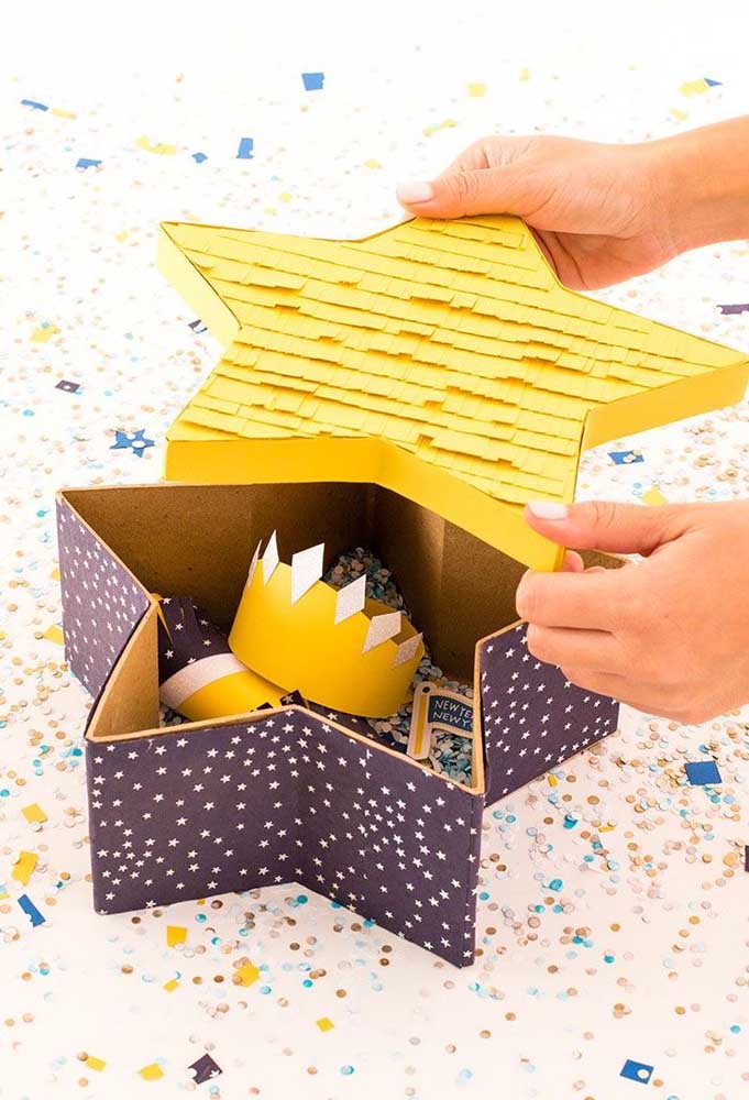 Festa na caixa infantil simples em formato de estrela