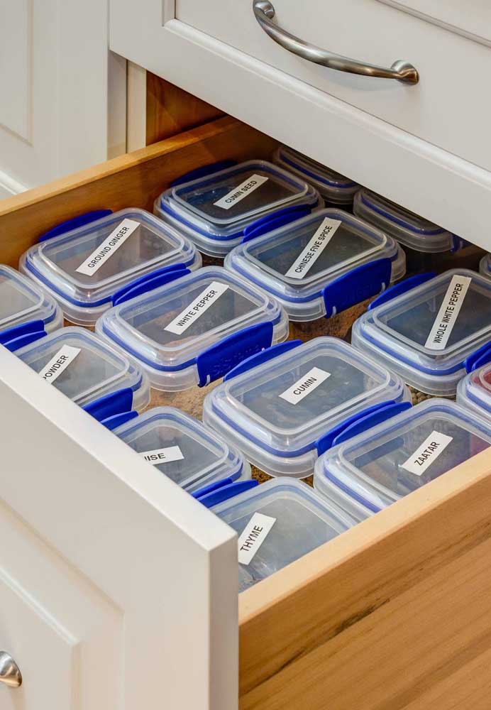 Porta mantimentos Tupperware: organize tudo dentro da gaveta
