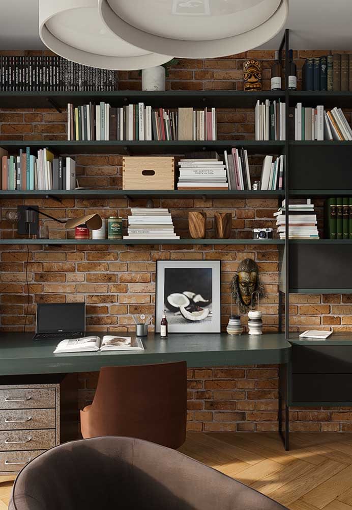 Escrivaninha com estante para livros feita sob medida para o home office