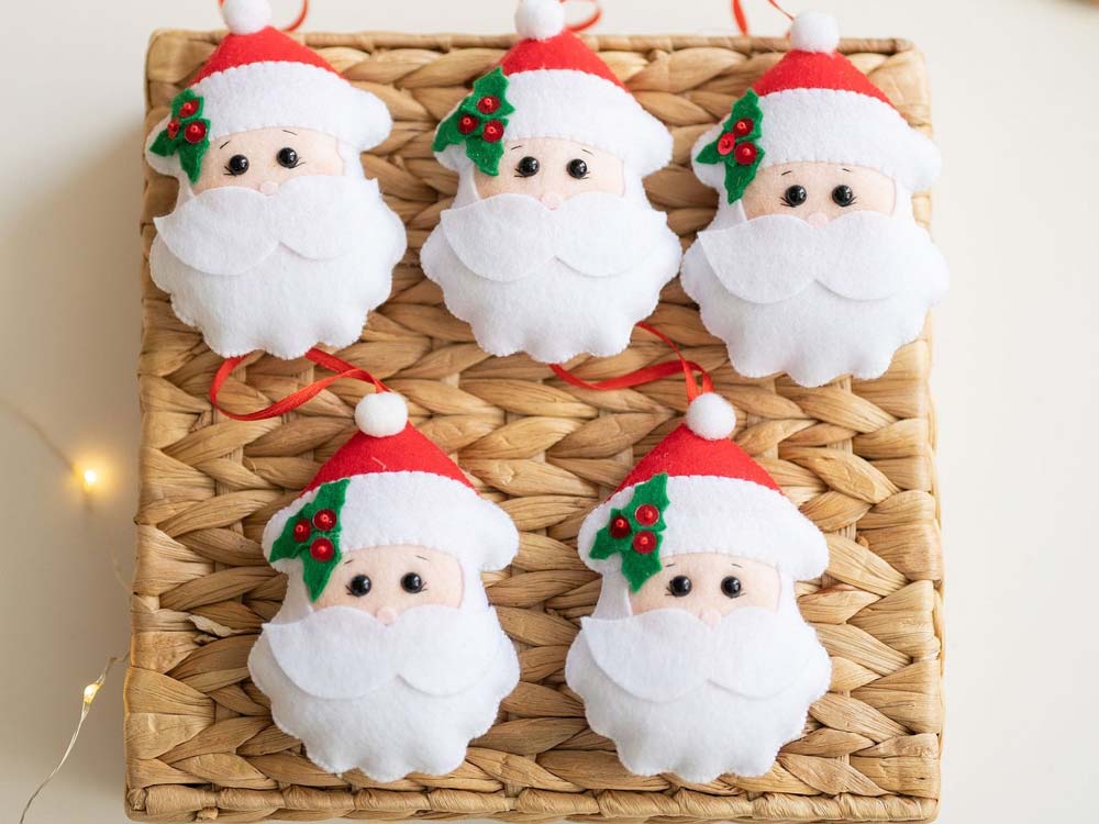 Papai Noel de Feltro: Como Fazer Passo a Passo e 50 Fotos Inspiradoras Papai Noel de Feltro: Como Fazer Passo a Passo e 50 Fotos Inspiradoras