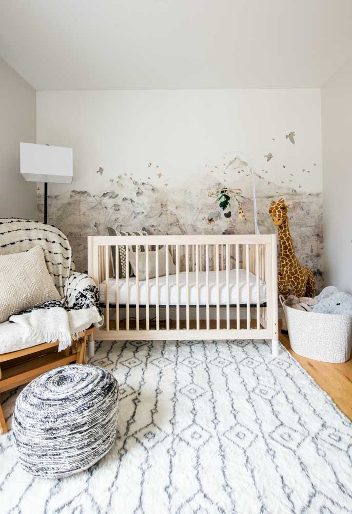 E o que acha de uma decoração de quarto de bebê safari minimalista?
