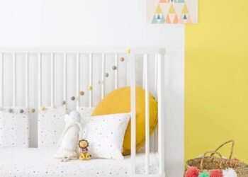 Quarto de bebê amarelo: 60 projetos incríveis com dicas e fotos