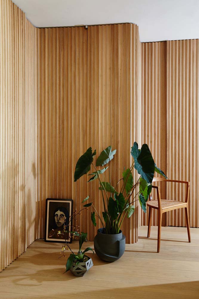 Painel de madeira ripado: mais conforto nos ambientes