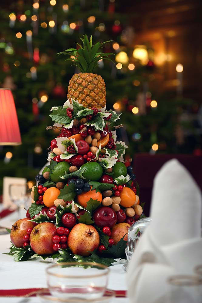 Árvore de Natal de Frutas: Como Fazer com Tutoriais e 45 Fotos