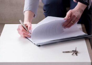 Contrato de gaveta: o que é, como funciona e os principais riscos