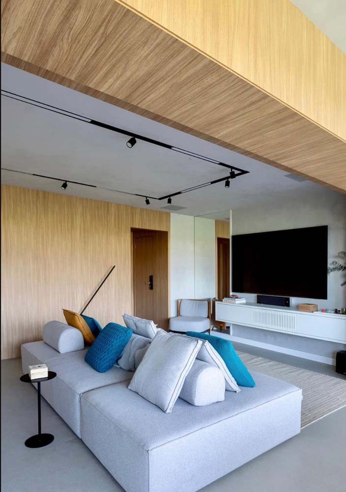 Traga mais possibilidades para sua sala de estar usando o sofá ilha