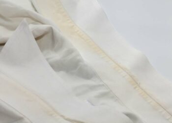 Como tirar mancha amarela de roupa: confira 7 dicas infalíveis