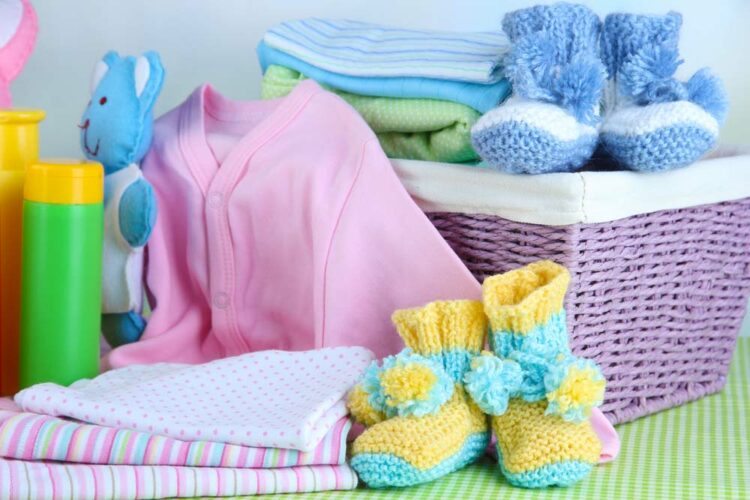 Como Tirar Mancha Amarela de Roupa: Confira 7 Dicas Infalíveis