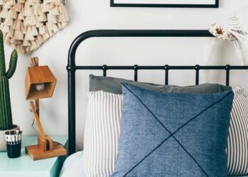 Cabeceira de ferro: como escolher, dicas e 50 ideias inspiradoras