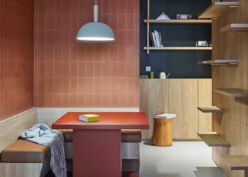 Salas de estar pequenas: 77 projetos diferentes para se inspirar