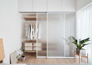 Quarto com closet: projeto e plantas para você conferir