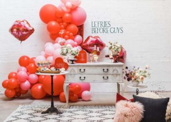 Festa de 15 anos simples: como organizar, dicas e 50 ideias surpreendentes