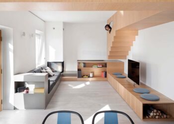 Escadas de madeira: 80 ideias para inspirar seu novo projeto