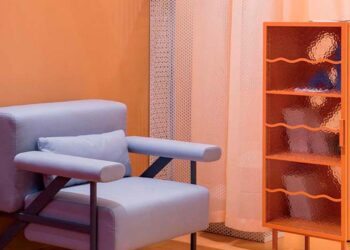 Cristaleira moderna: tipos, como escolher, dicas e 55 inspirações