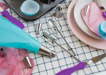 Utensílios de confeitaria: 25 itens essenciais para doces receitas