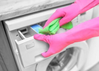 Manutenção de máquina de lavar: 13 dicas de ouro para seguir já
