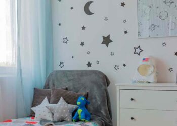 Cortina para quarto de menino: qual escolher e 50 ideias incríveis