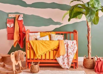 Adesivo de parede para quarto de bebê: dicas e 50 ideias fofas