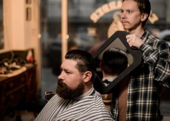 Nomes para barbearia: 100 ideias criativas para começar seu negócio
