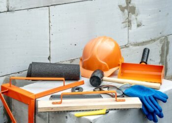 Ferramentas de pedreiro:  20 itens essenciais para montar seu kit