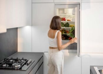 Manutenção de geladeira: 11 cuidados que fazem toda diferença