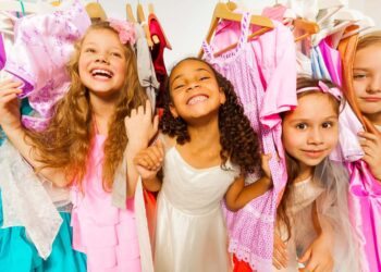 Dia das crianças: 15 atividades em casa e brincadeiras divertidas