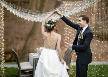 Cortina de LED: usos na décor, instalação e 50 ideias reluzentes