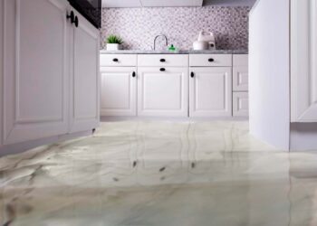 Casa alagada: como limpar e conselhos para evitar inundações