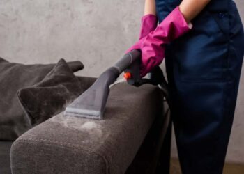 Limpeza a vapor: benefícios, tipos, como fazer e onde aplicar?