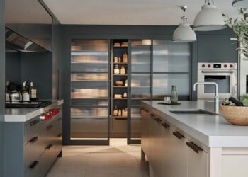 Despensa de cozinha: como organizar e 50 ideias para deixar tudo em ordem