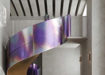 Escadas de ferro: tipos, modelos e como ficam no ambiente?