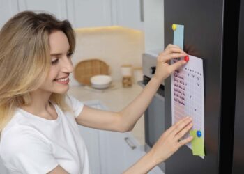 Lista de tarefas domésticas: como montar a sua e evitar estresses na rotina